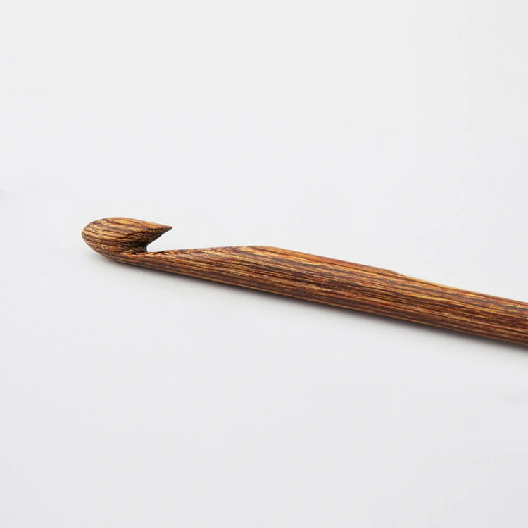 single-ended-ginger-crochet-hook2.jpg
