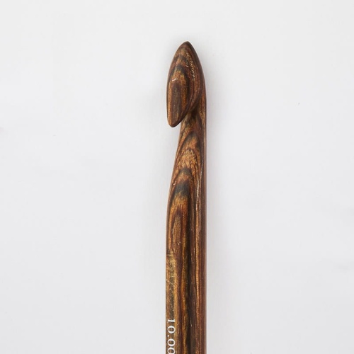 single-ended-ginger-crochet-hook3.jpg