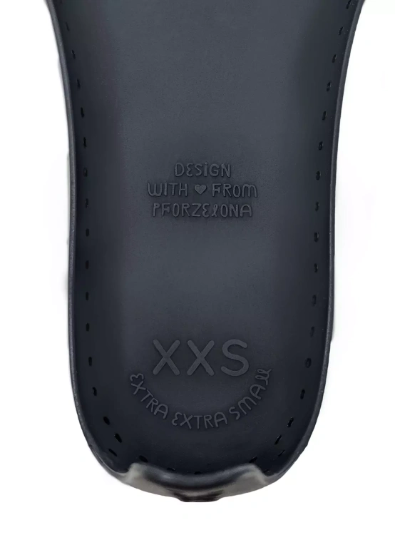 Botties_Soles_Black_Adults_04.jpg.webp