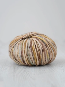 Piuma Beehive | Włóczka DHG | 100 % Wełna Merino Extrafine